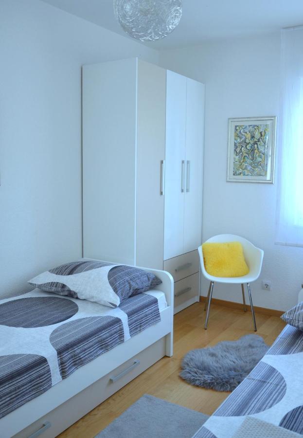 Iris Beach Apartments Kaštela Exterior foto